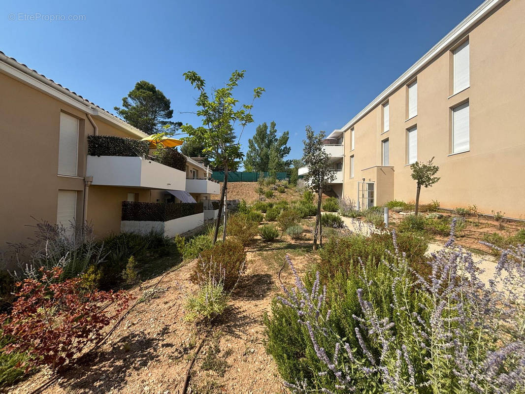 Appartement à ROUSSET