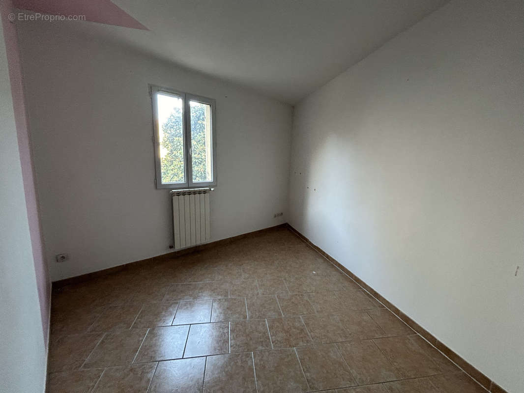 Appartement à LA PENNE-SUR-HUVEAUNE