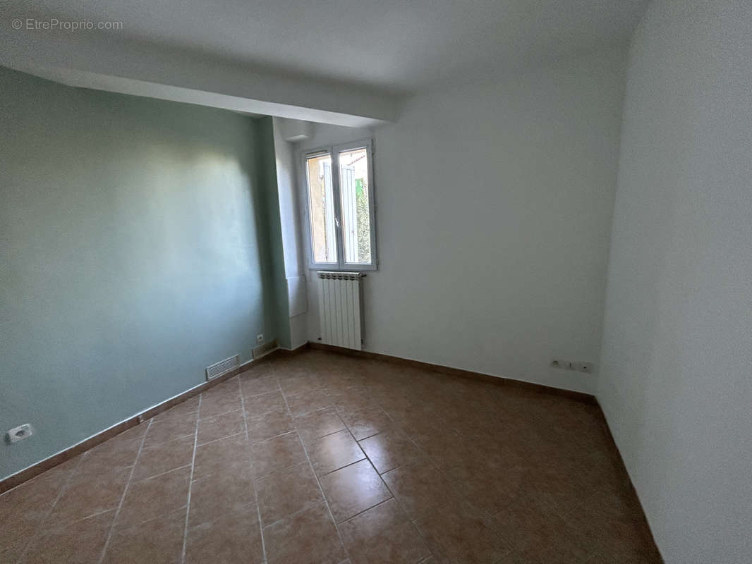 Appartement à LA PENNE-SUR-HUVEAUNE