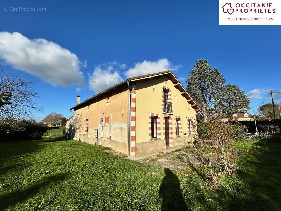 Maison à LE FOSSAT