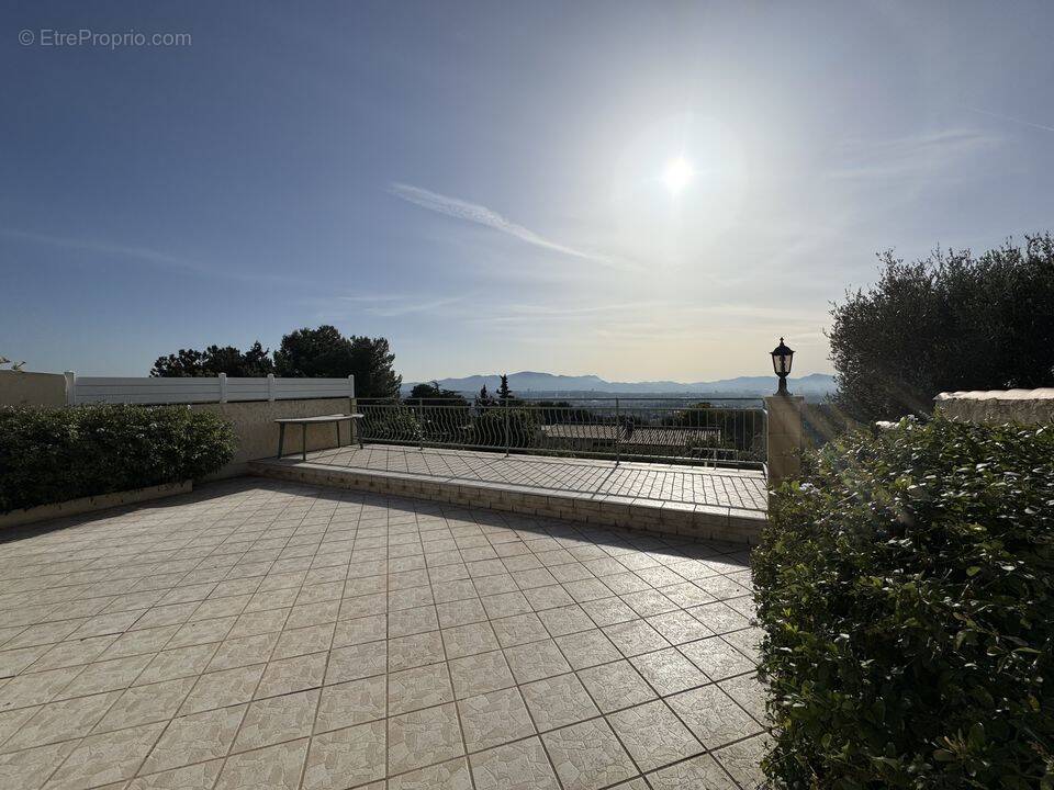 Maison à MARSEILLE-13E