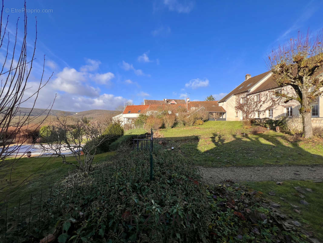 Maison à MESSIGNY-ET-VANTOUX