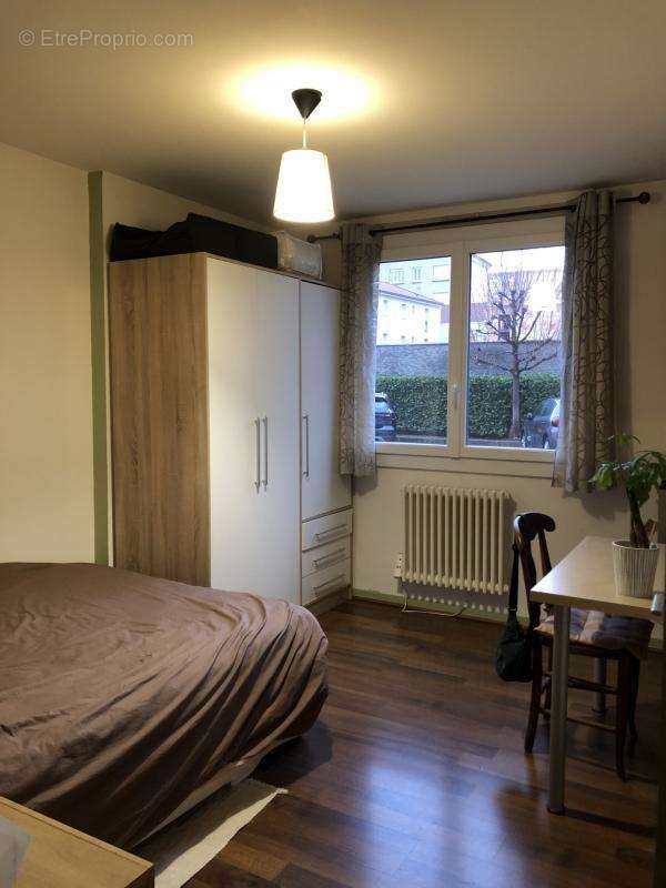 Appartement à LYON-8E