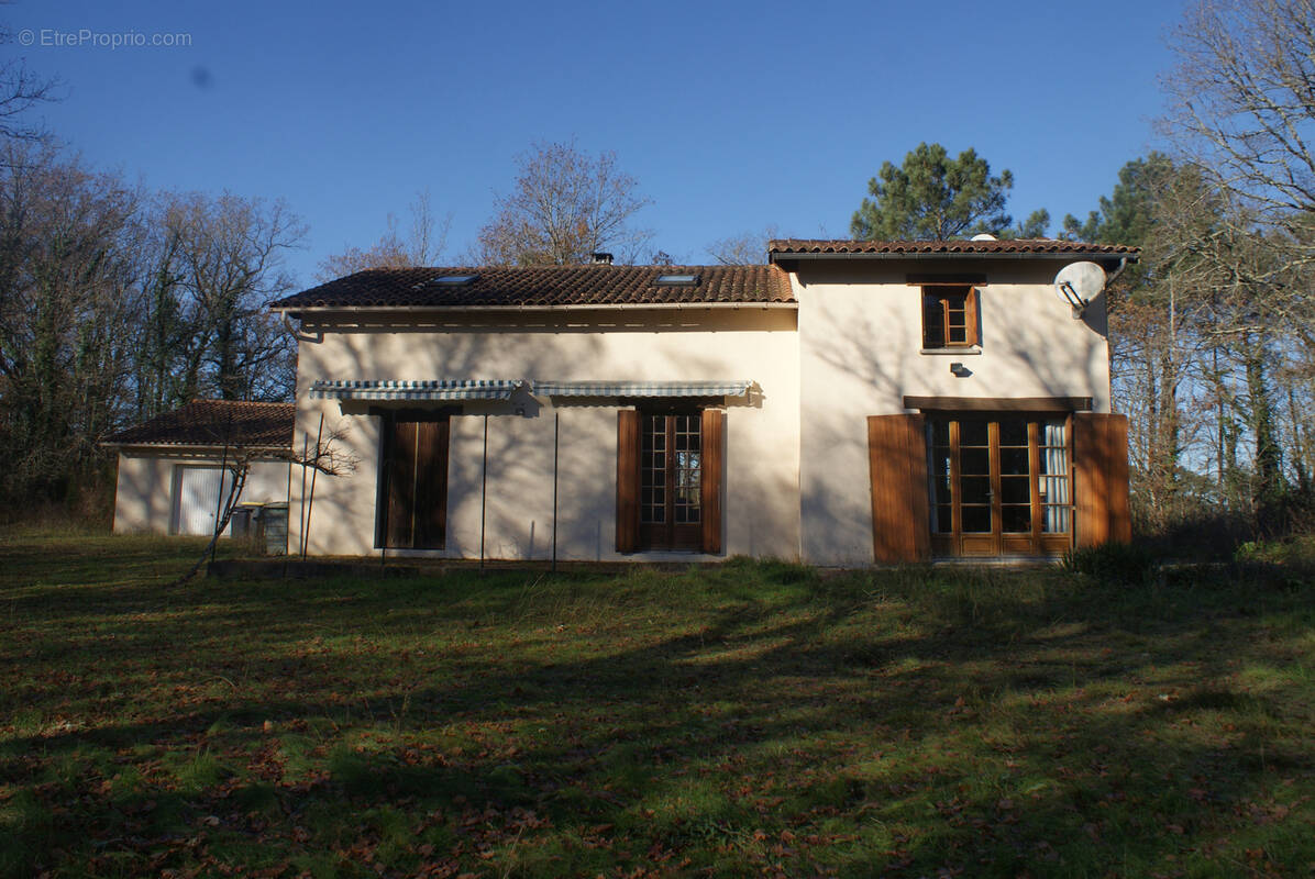 Maison à SAINT-LAURENT-DES-HOMMES