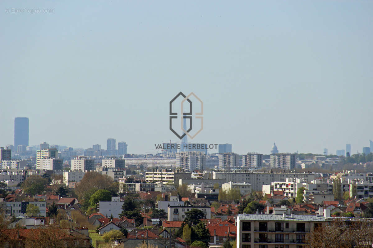 Maison à CHENNEVIERES-SUR-MARNE