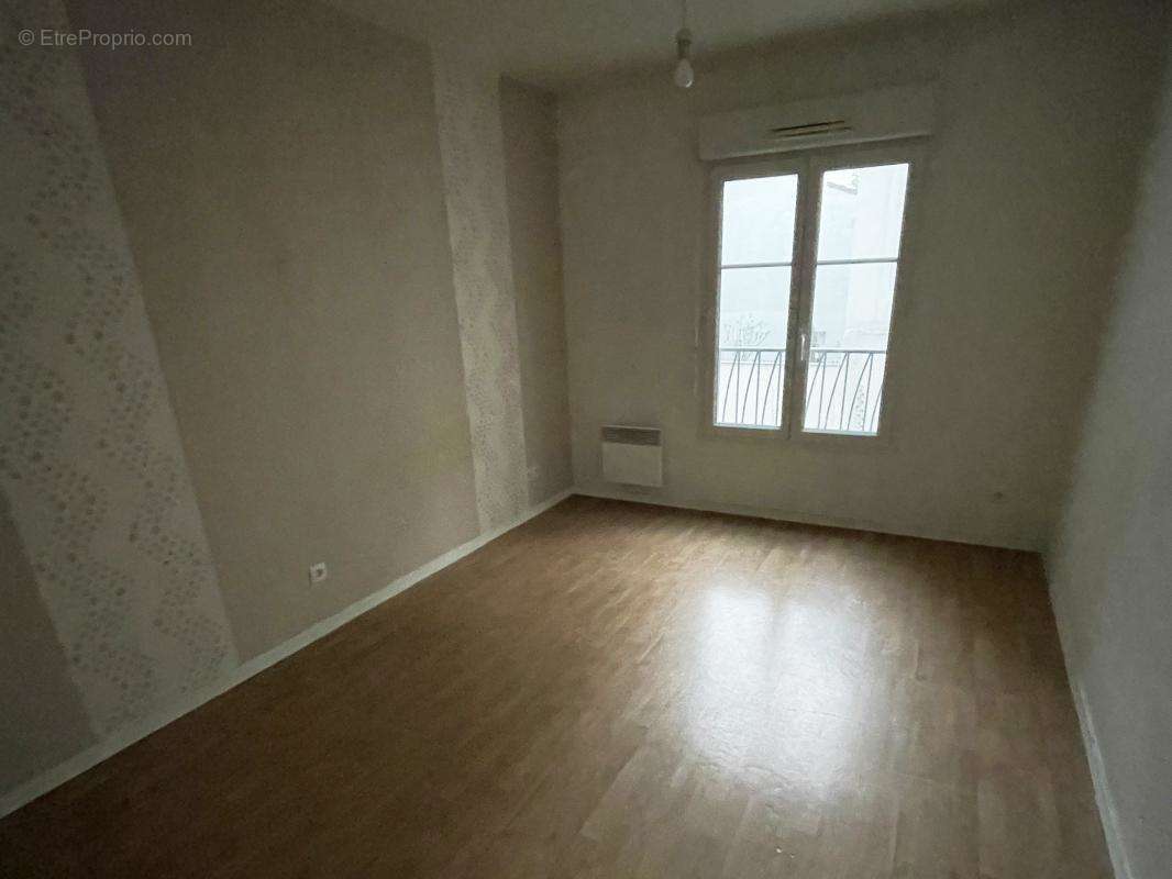 Appartement à CHAVILLE