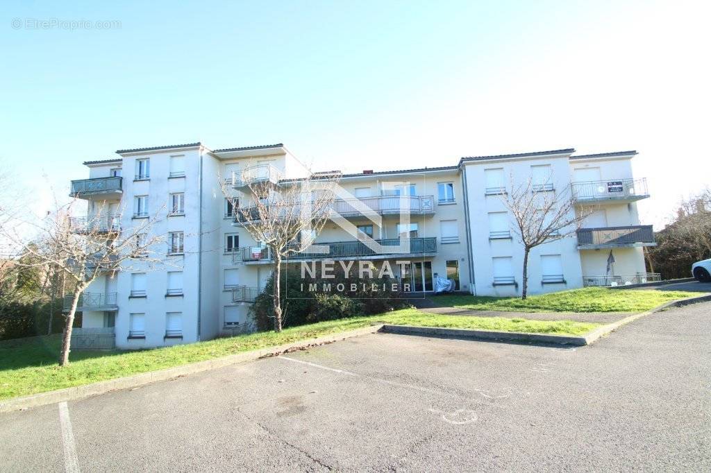 Appartement à TORCY