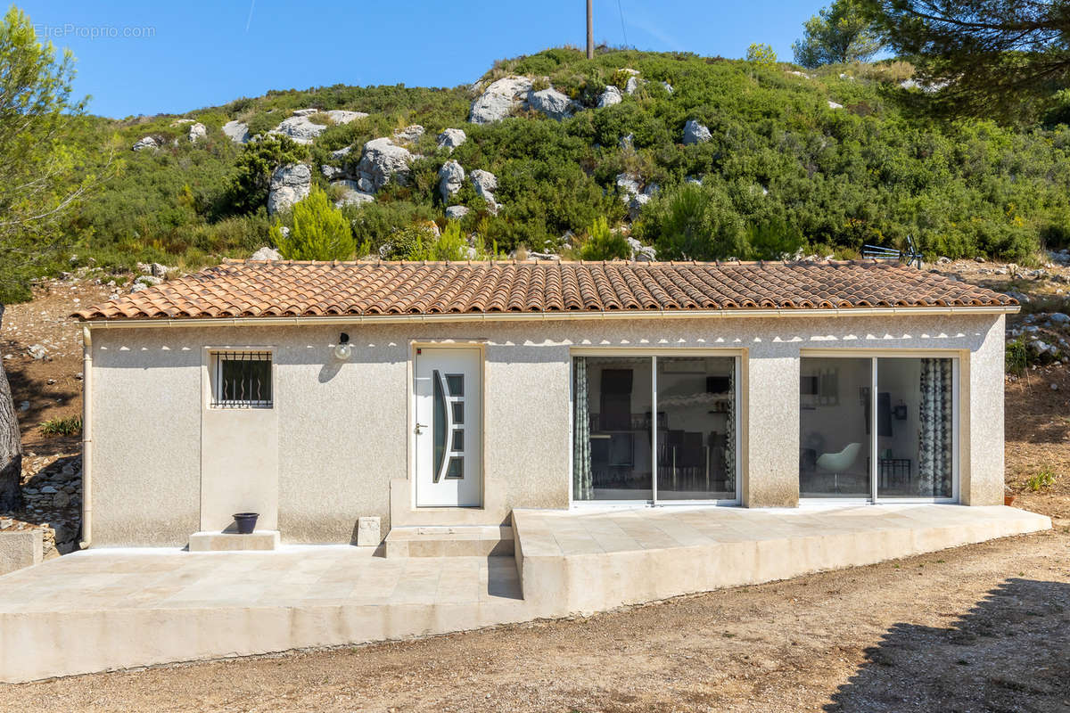 Maison à ENSUES-LA-REDONNE