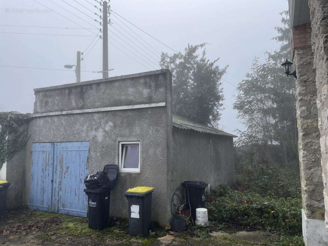 Parking à MEREVILLE