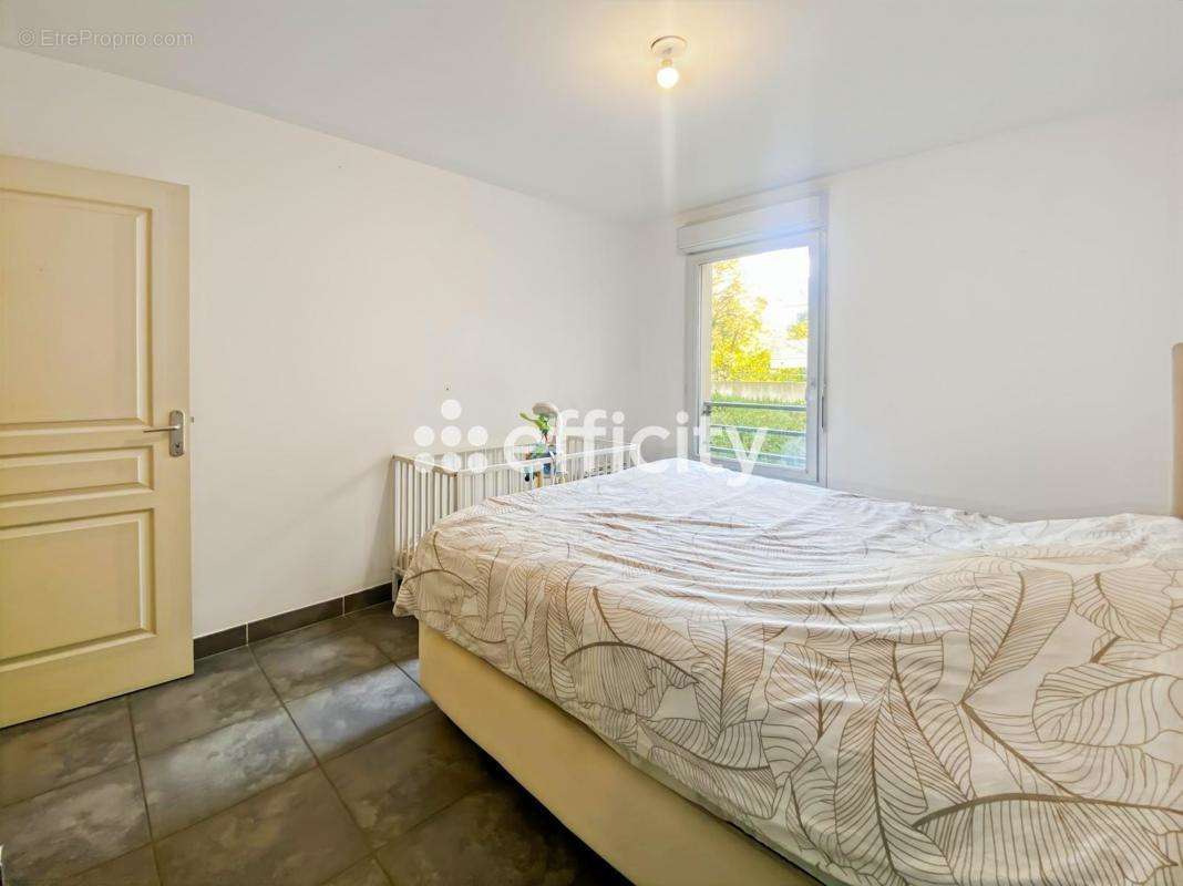 Appartement à MARSEILLE-11E