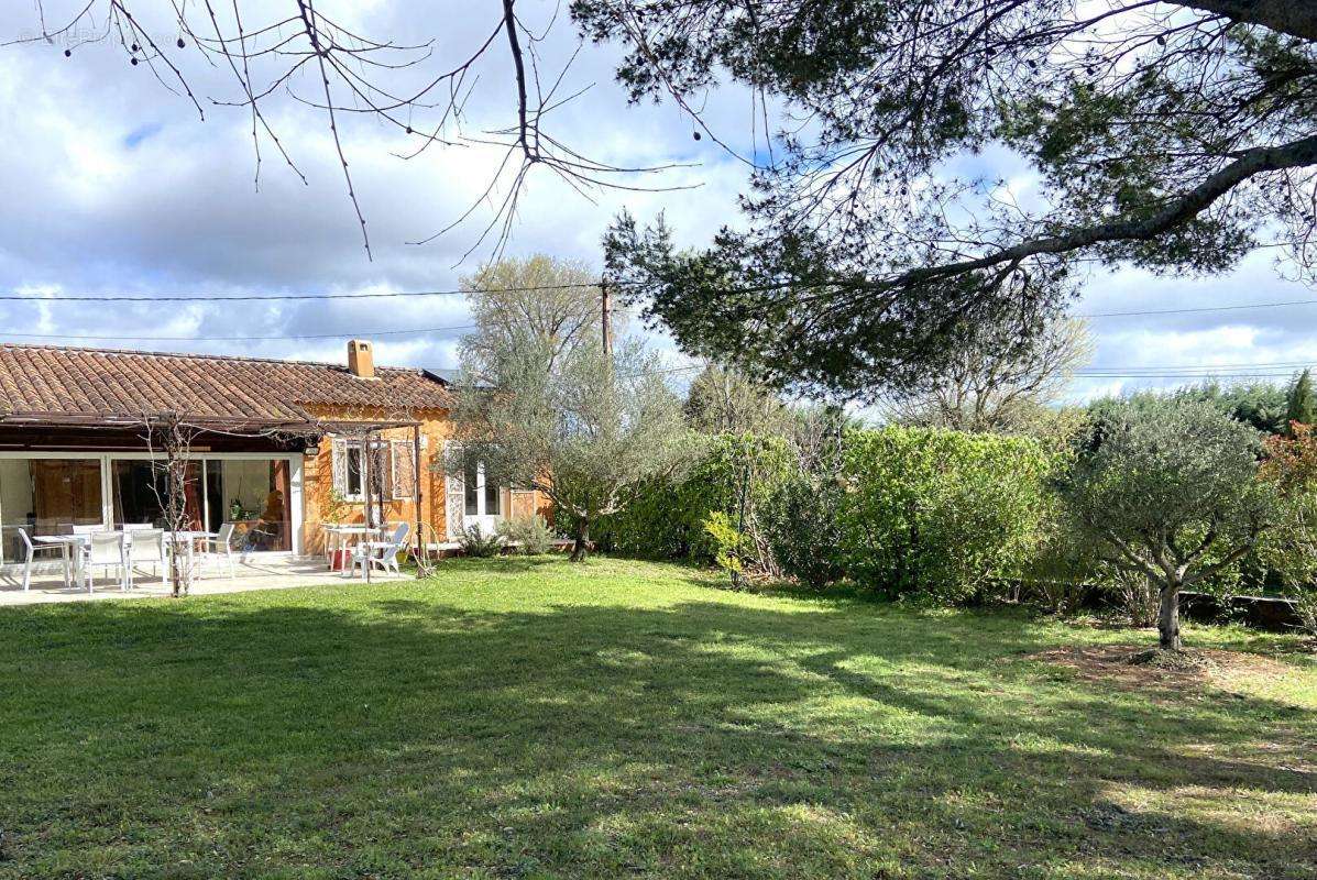 Maison à MONTFORT-SUR-ARGENS