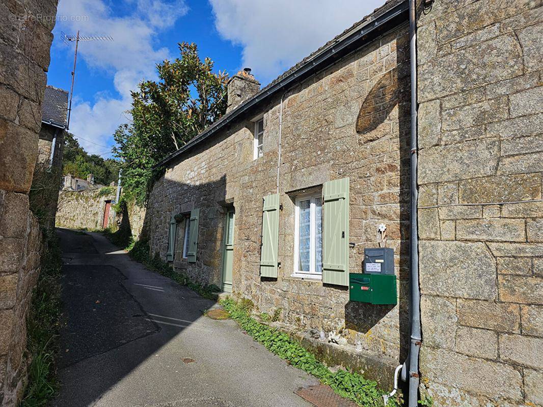 Maison à GUEMENE-SUR-SCORFF