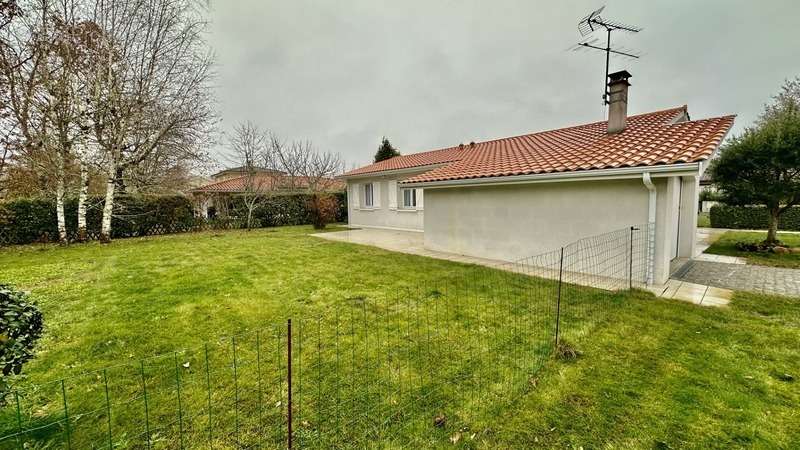 Maison à MARTIGNAS-SUR-JALLE