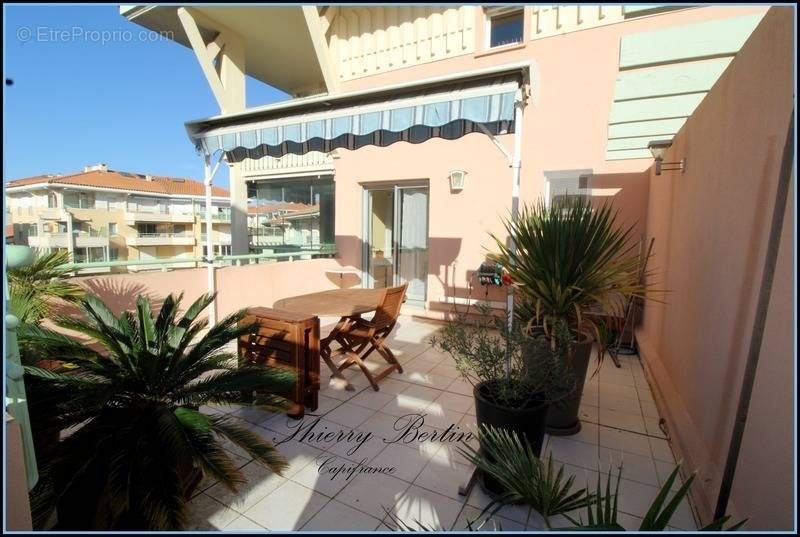 Appartement à FREJUS