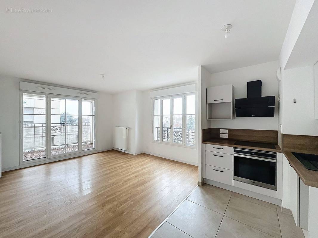 Appartement à MAISONS-ALFORT