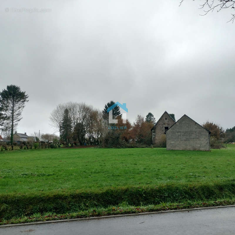 Maison à VILLEDIEU-LES-POELES