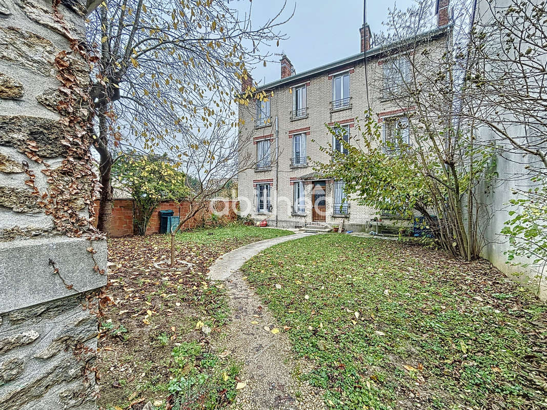 Appartement à CHOISY-LE-ROI