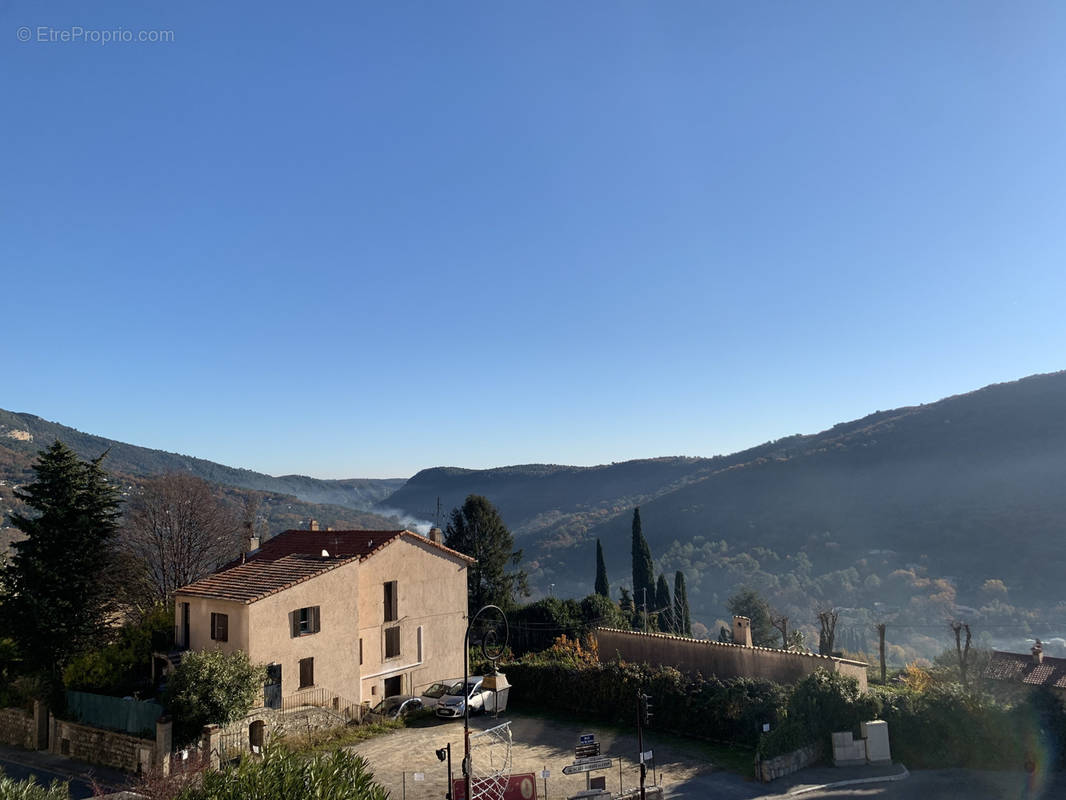 Appartement à LE BAR-SUR-LOUP