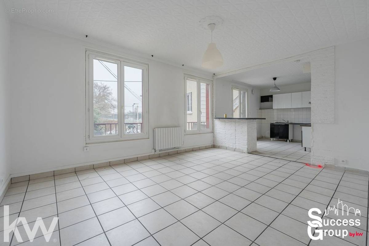 Appartement à LYON-8E