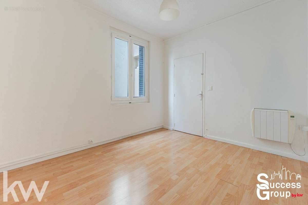 Appartement à LYON-8E