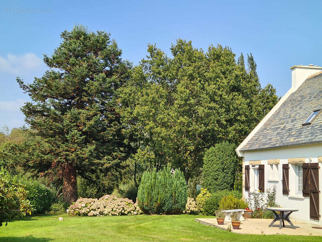 Maison à PLOUGONVEN