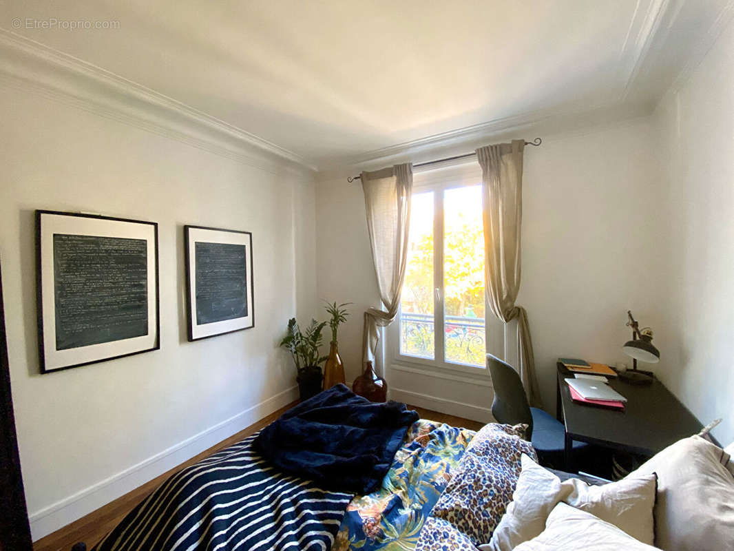 Appartement à NEUILLY-SUR-SEINE