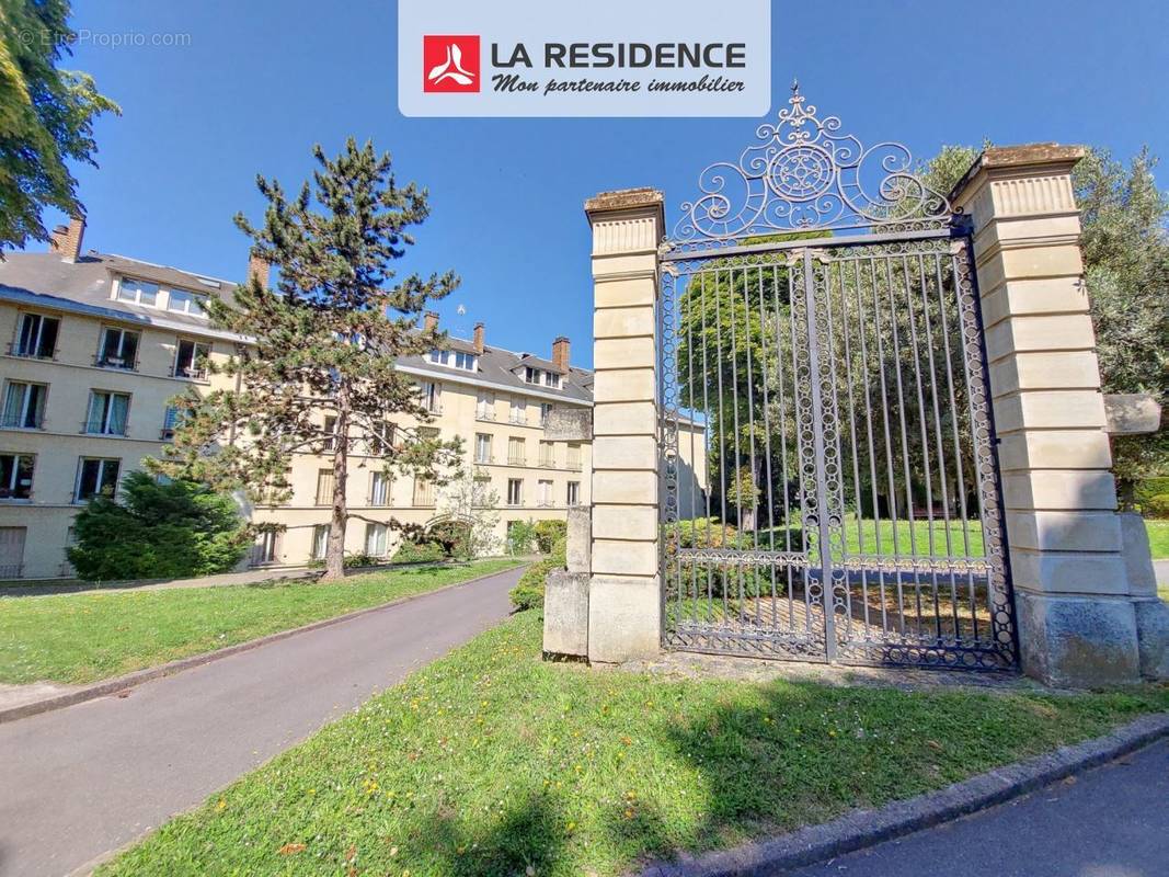 Appartement à RUEIL-MALMAISON