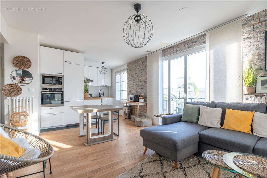 Appartement à LE PERREUX-SUR-MARNE