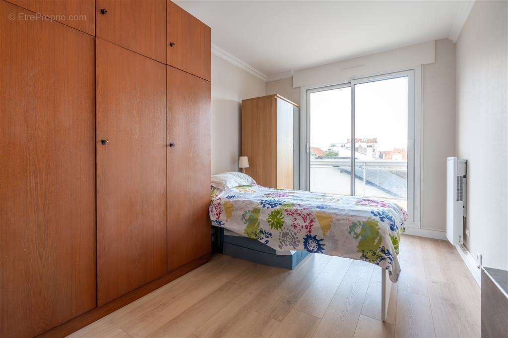 Appartement à LE PERREUX-SUR-MARNE