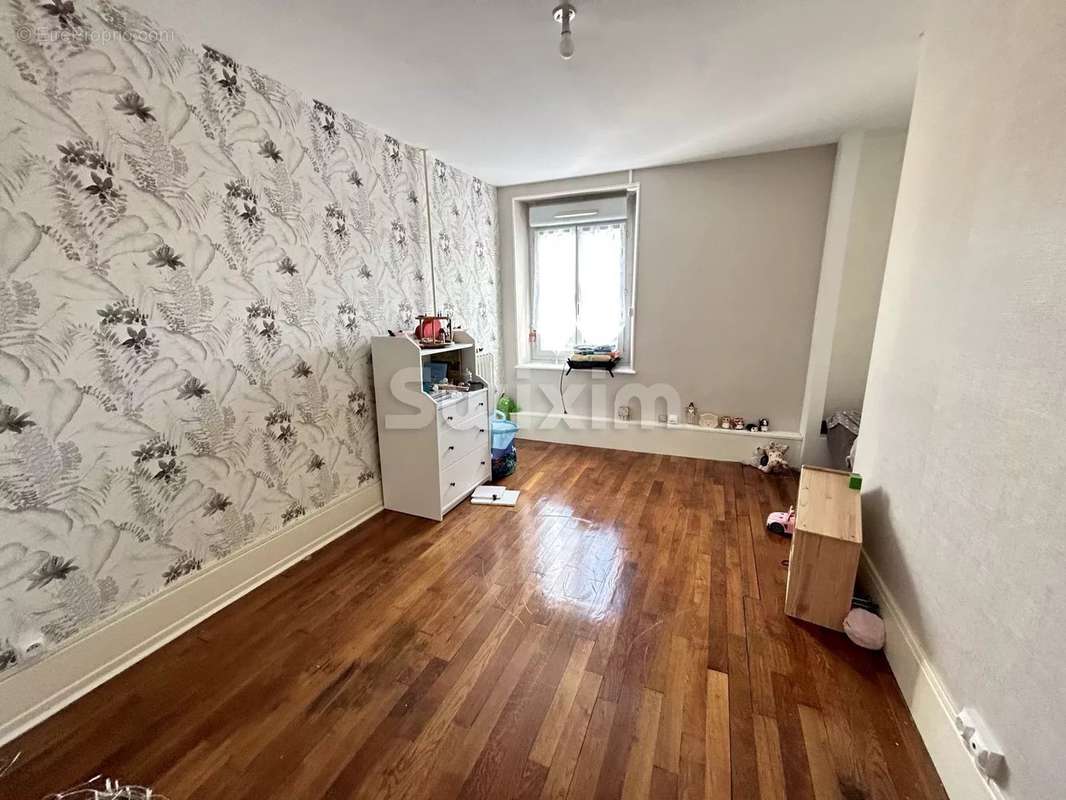 Appartement à AUXONNE