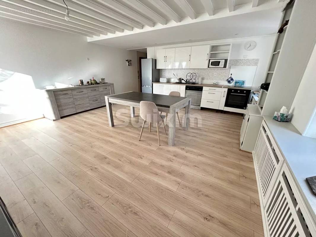 Appartement à AUXONNE