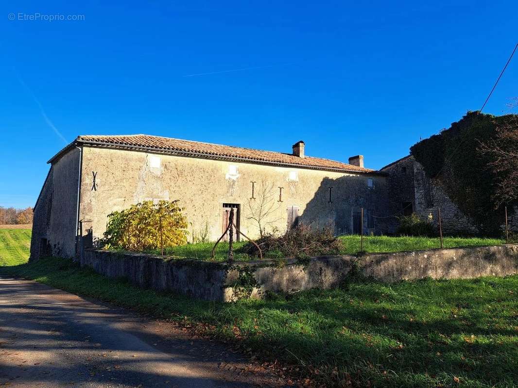 Maison à SAUVETERRE-DE-GUYENNE