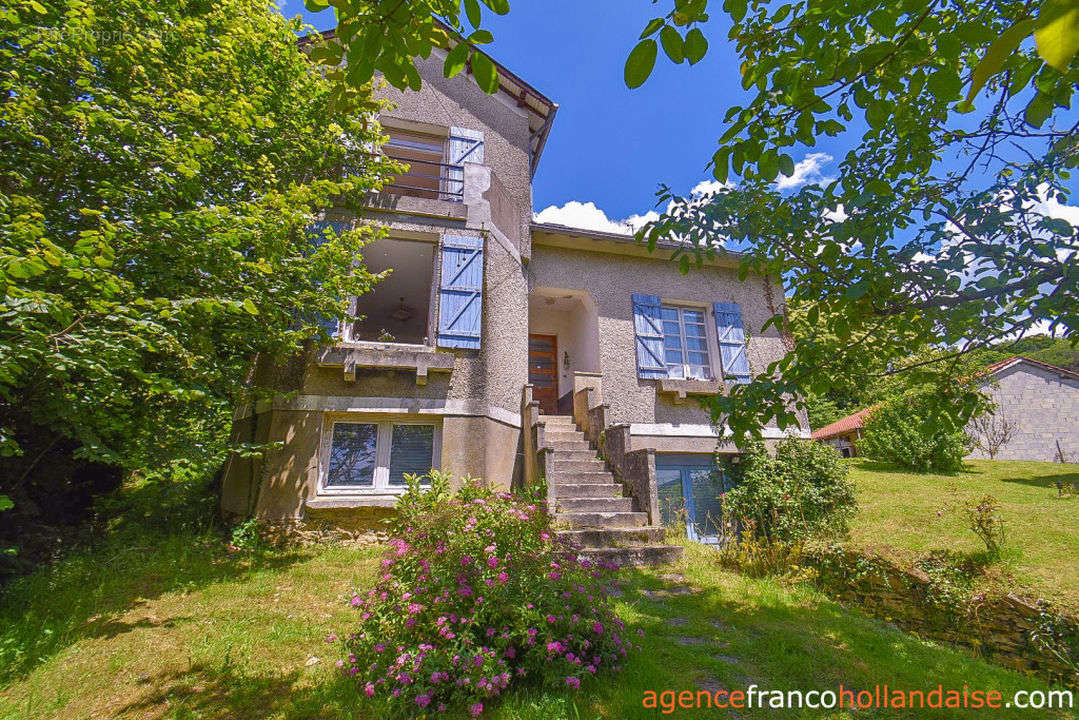 Maison à LA CROISILLE-SUR-BRIANCE