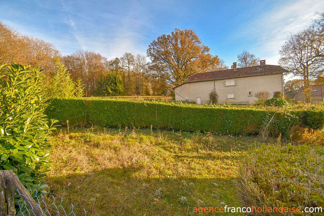 Maison à LINARDS