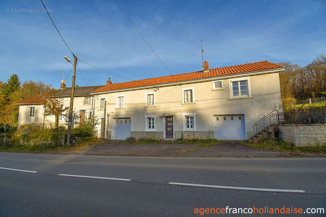 Maison à LINARDS