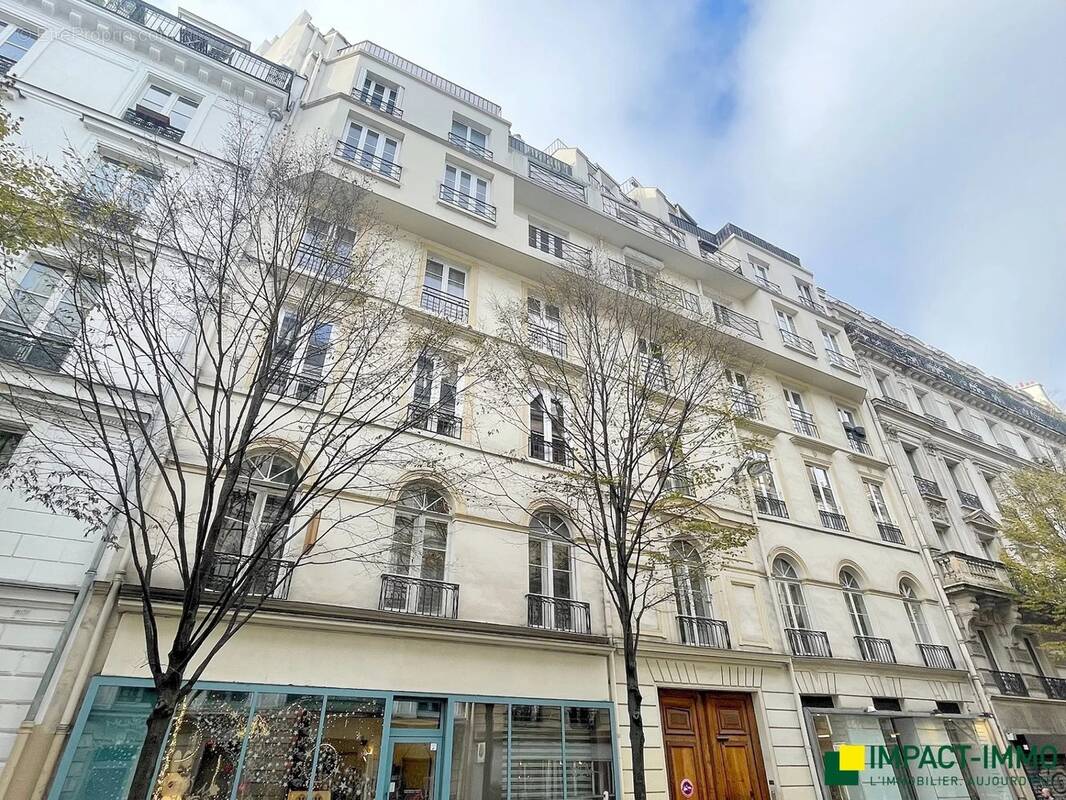 Appartement à PARIS-3E