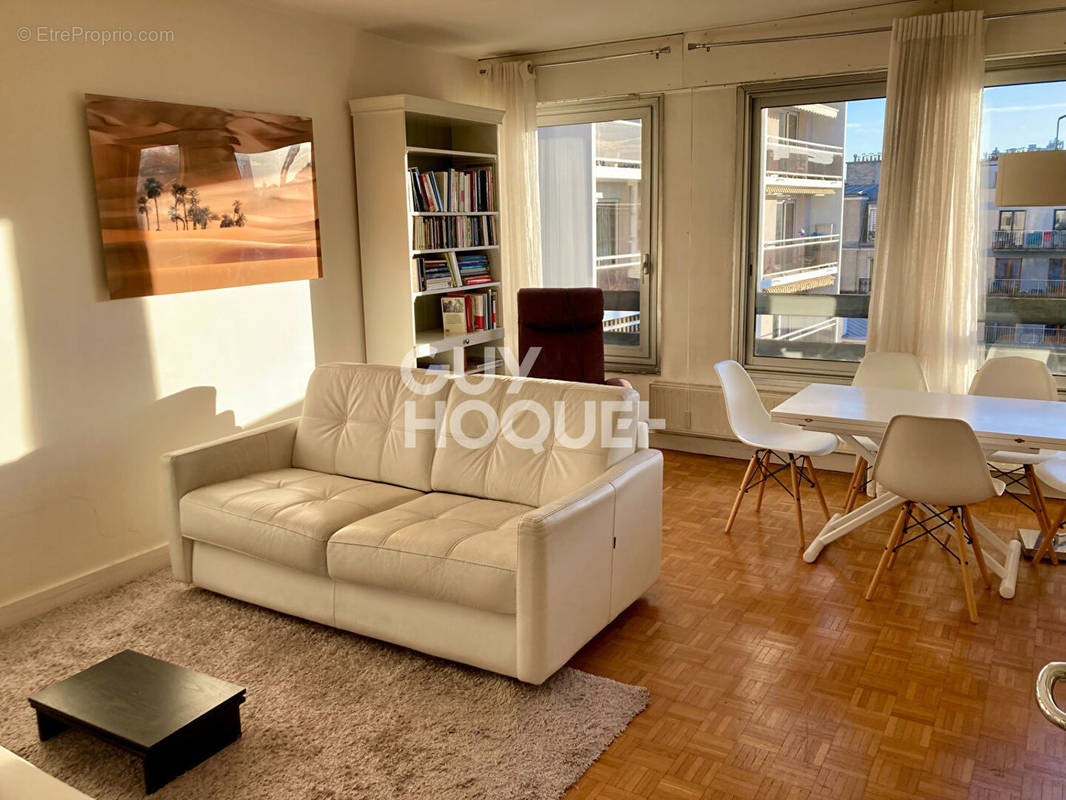 Appartement à PARIS-19E