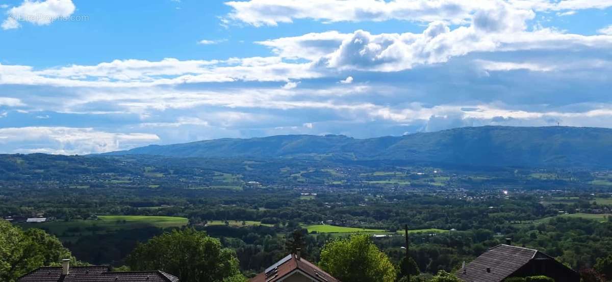 Terrain à CONTAMINE-SUR-ARVE