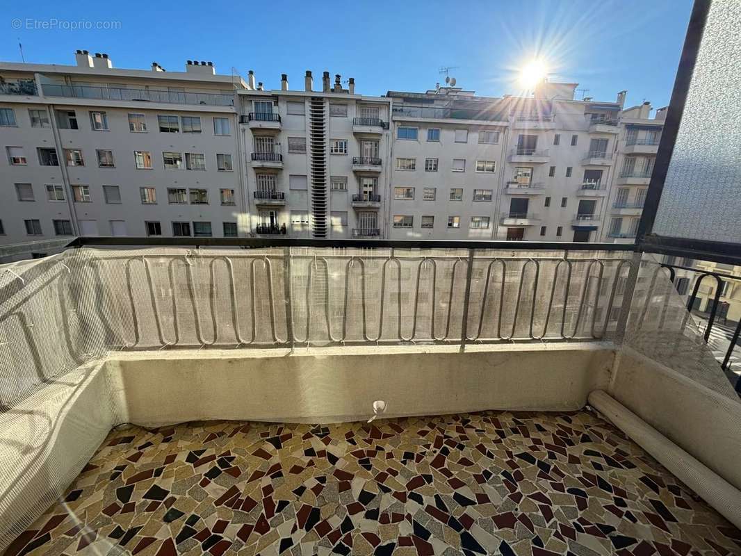 Appartement à NICE