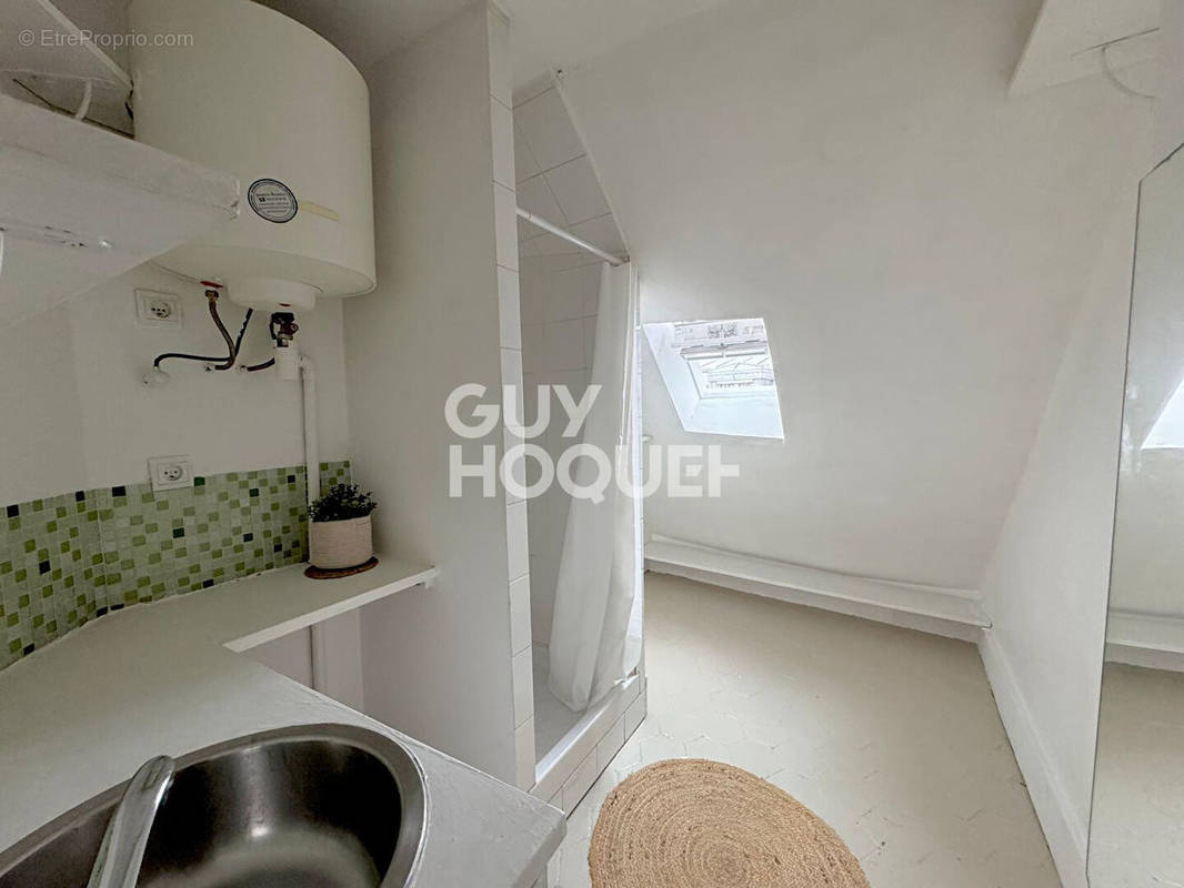 Appartement à PARIS-10E