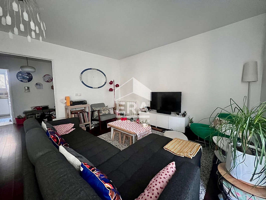 Appartement à NANTERRE