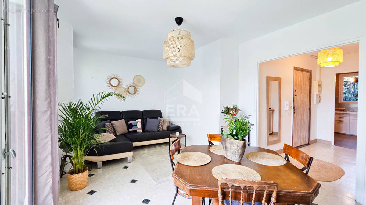 Appartement à BOIS-COLOMBES