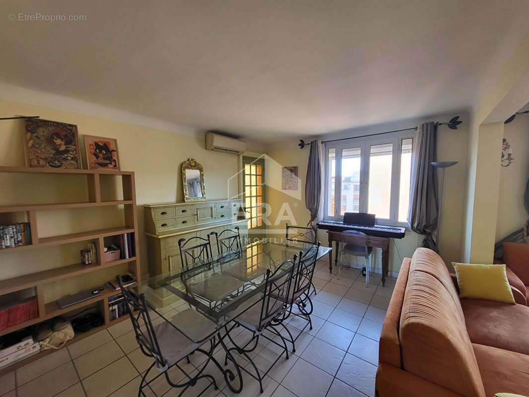 Appartement à MARTIGUES