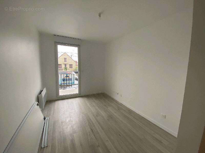 Appartement à CLICHY-SOUS-BOIS