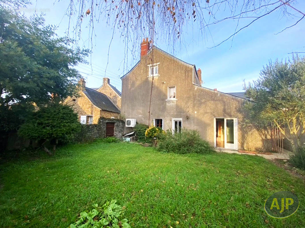 Maison à CANDE