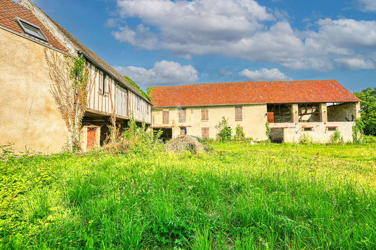 Maison à MARINES