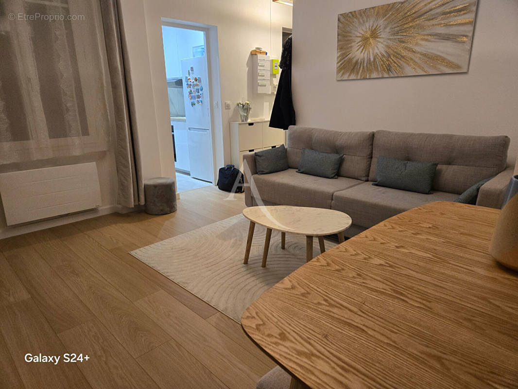 Appartement à PARIS-11E