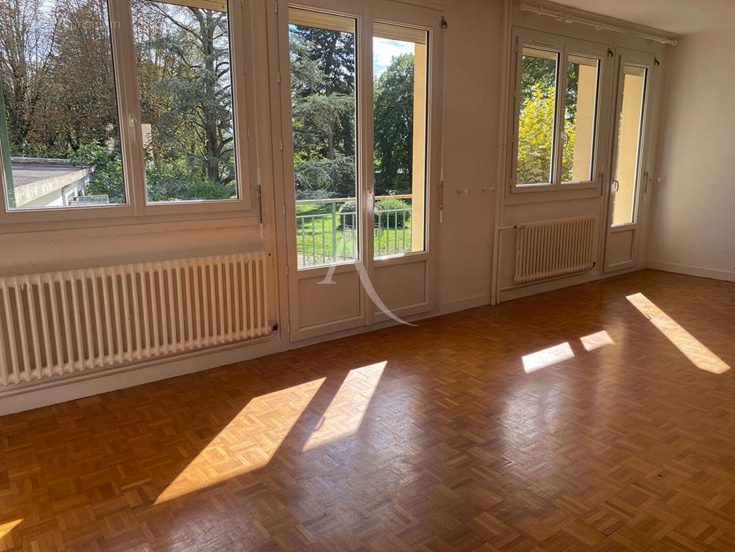 Appartement à BOURG-EN-BRESSE