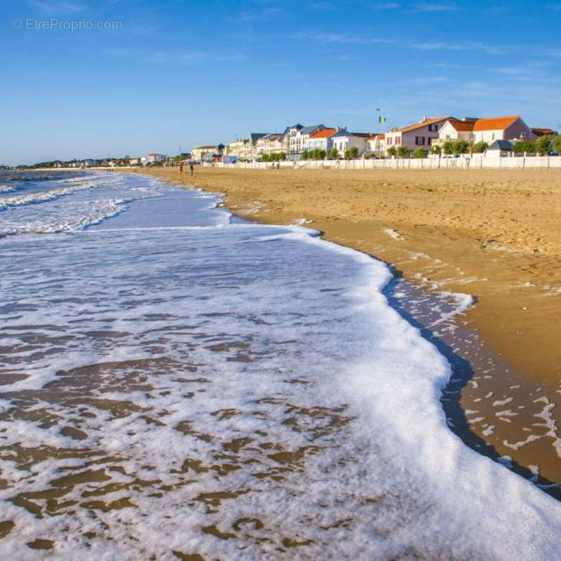 Commerce à CHATELAILLON-PLAGE