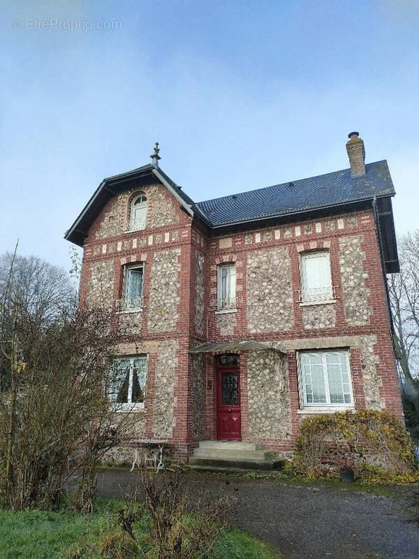 Maison à BEUZEVILLE-LA-GRENIER